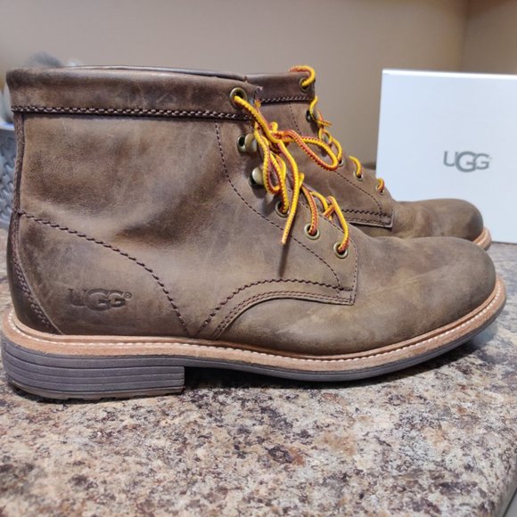 UGG Vestmark Men's boots - Picture 1 of 3